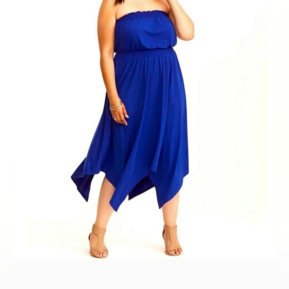 torrid Dresses & Skirts - NWT 💙Torrid Blue Smocked Jersey Tube Top Dress w/Sharkbite Hemline Size 1